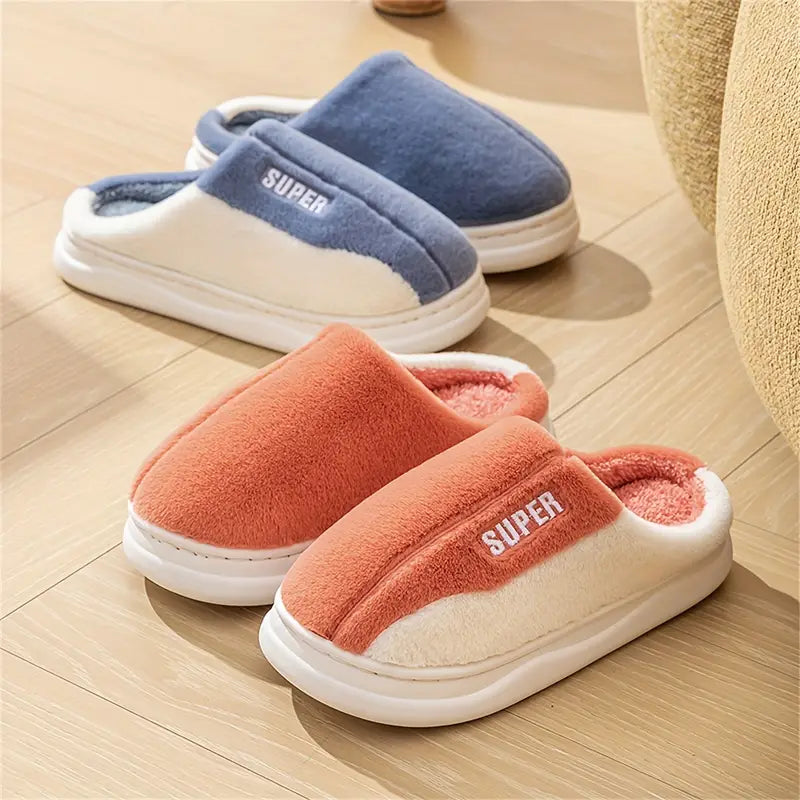 Chaussons Douillets Bicolores pour Femmes – Patch "Super"