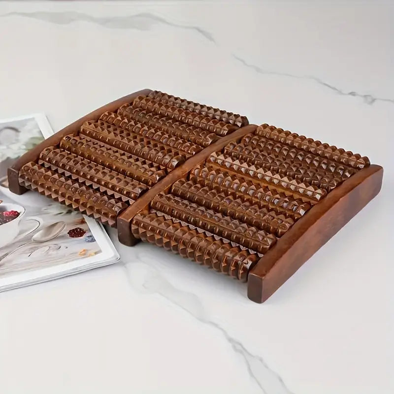 Rouleau de Massage des Pieds en Bois – Outil de Réflexologie à 8 Rangées