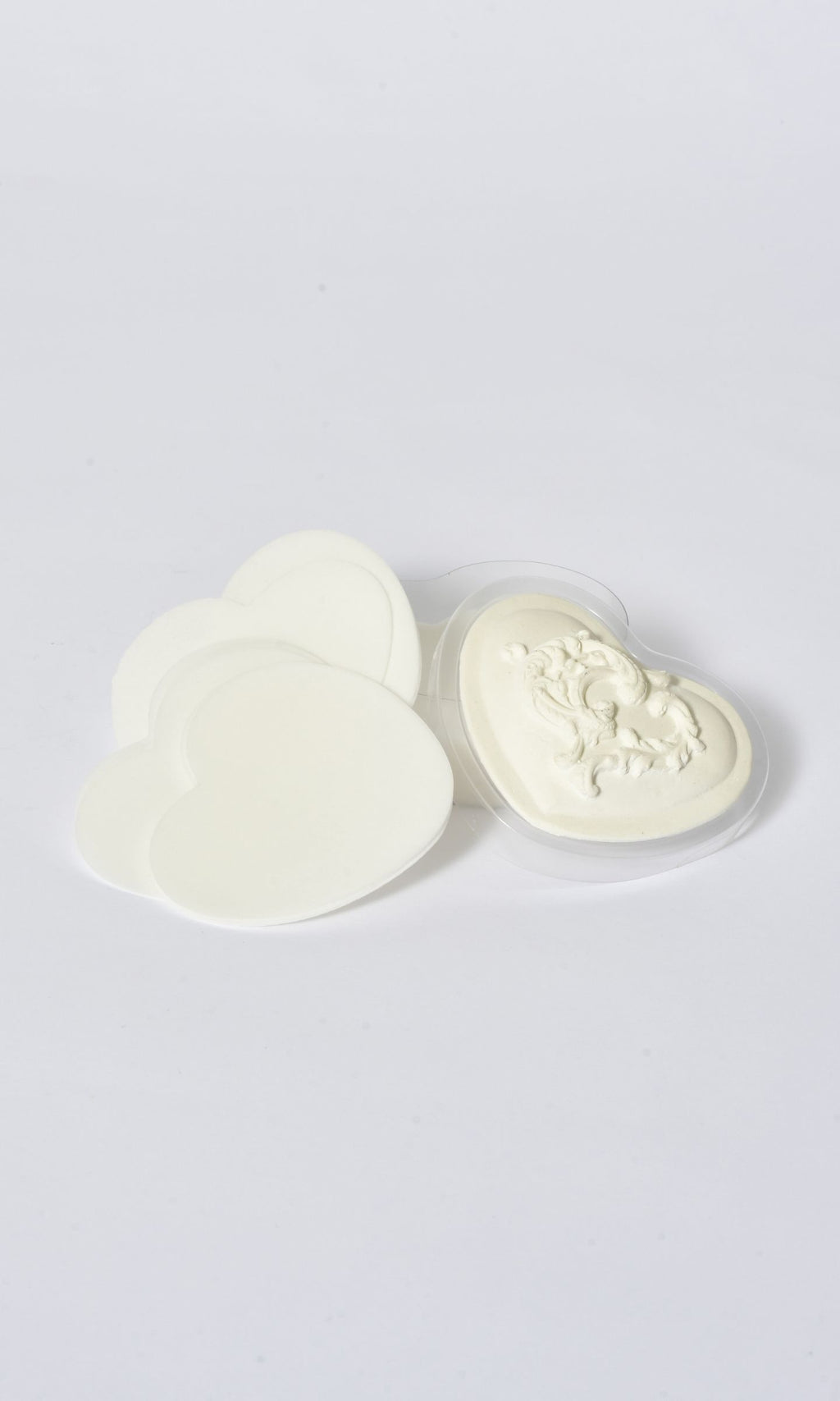 Boîte Cœur Feuilles de Savon Parfumées Jasmin - Mathilde M. : Une Touche de Romance dans votre Routine