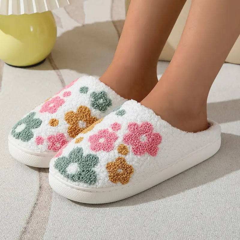 Chaussons Douillets Brodés de Fleurs – Confort & Style pour la Maison