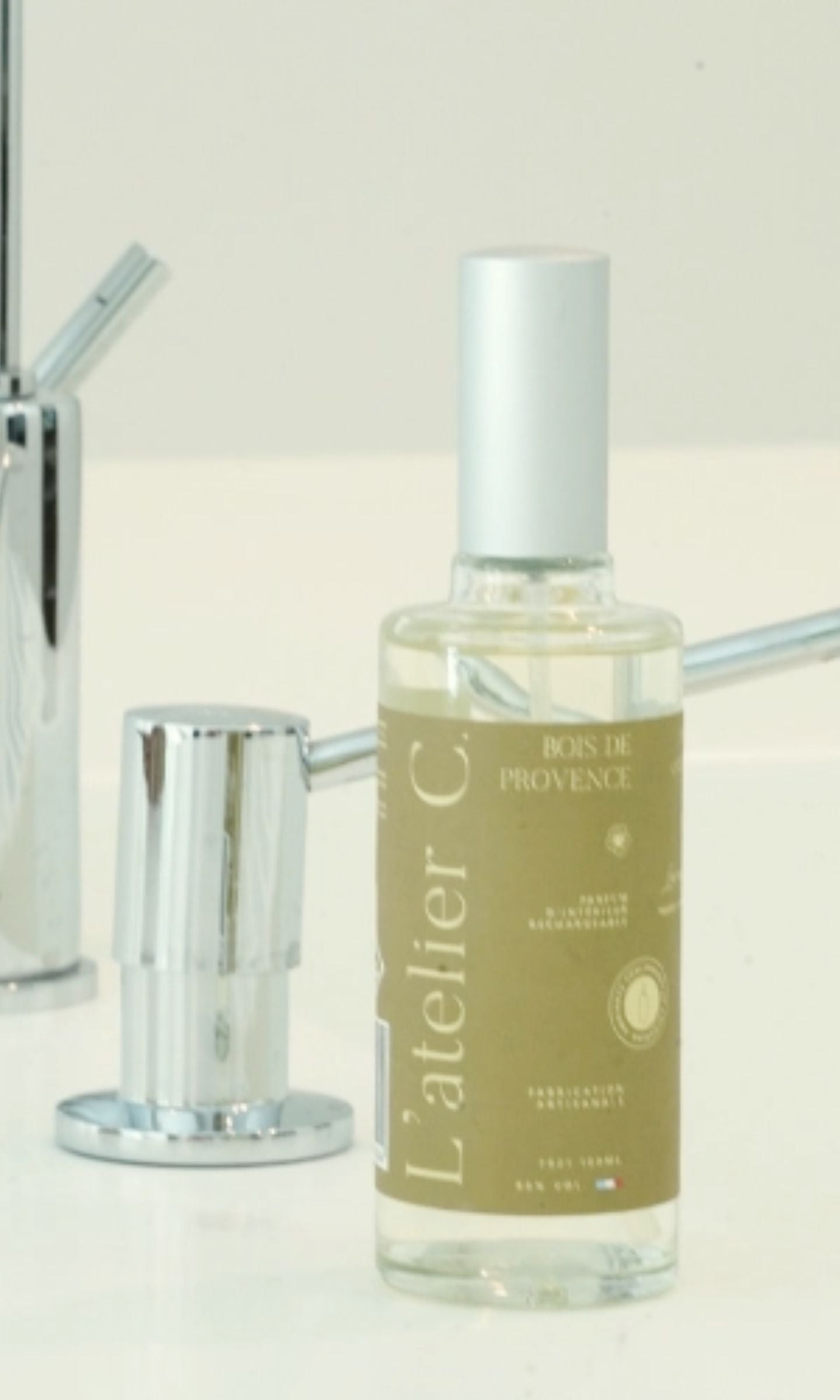 Parfum d'intérieur Bois de Provence Parfums de Grasse - L'atelier C