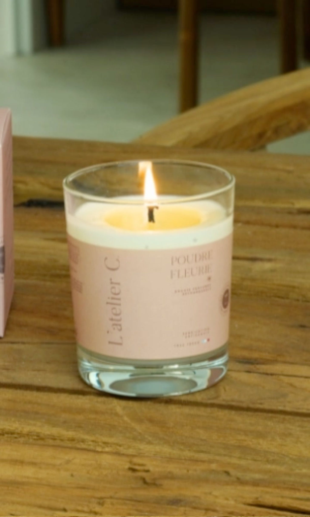 Bougie parfumée artisanale cire végétale Poudre fleurie - L'atelier C