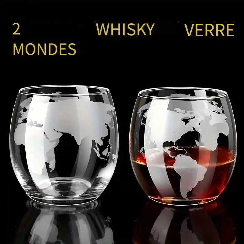 Ensemble de Carafe Globe avec 4 Verres Gravés