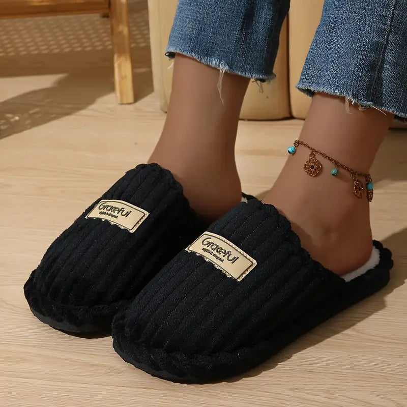 Chaussons Élégants à Rayures Verticales pour Femmes