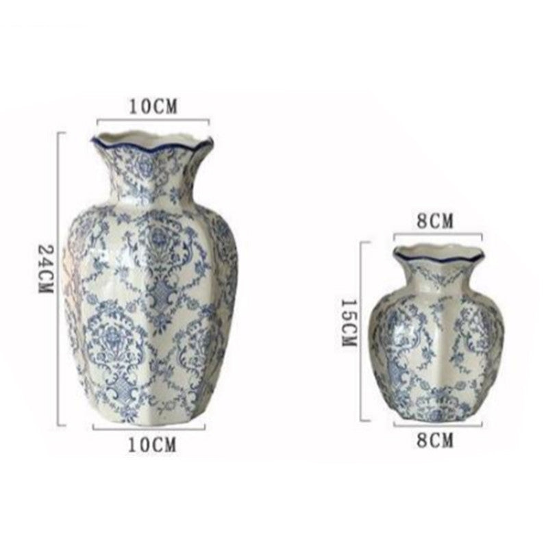 Vase en porcelaine bleu et blanc