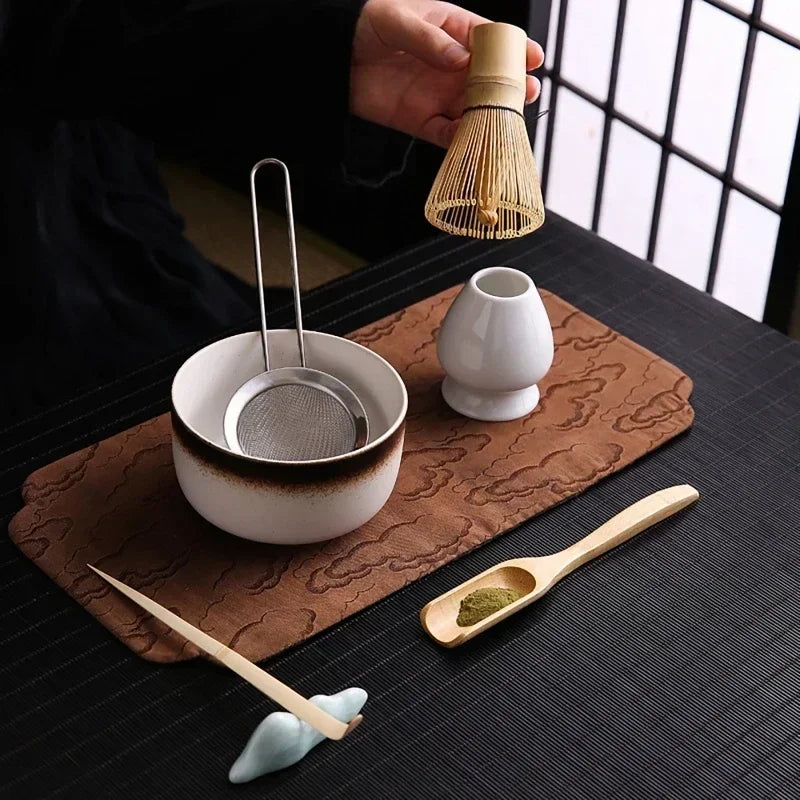Ensemble de Brosses à Thé en Bambou– L'Art du Matcha Japonais dans un Coffret d'Exception