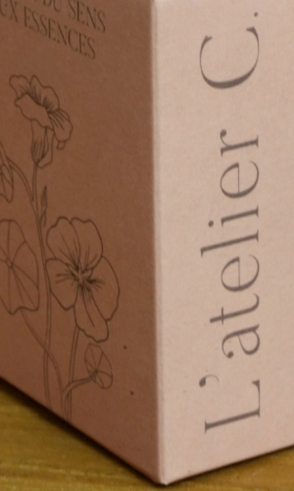 Bougie parfumée artisanale cire végétale Poudre fleurie - L'atelier C