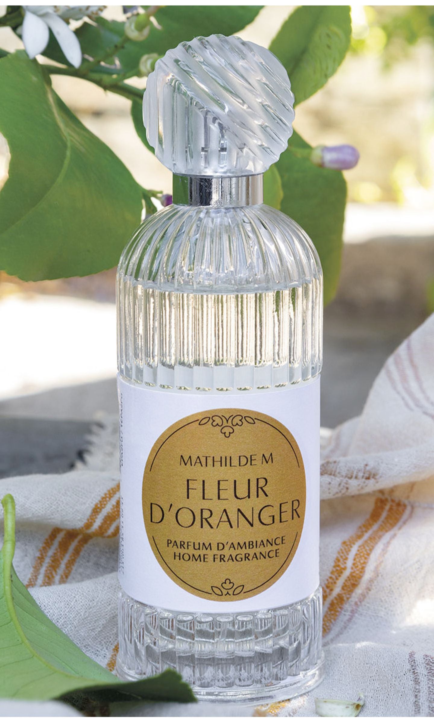 Diffuseur de parfum d'ambiance Les Intemporelles 30 ml - Fleur de Coton Diffuseur de parfum d'ambiance Les Intemporelles 30 ml - Fleur de Coton
