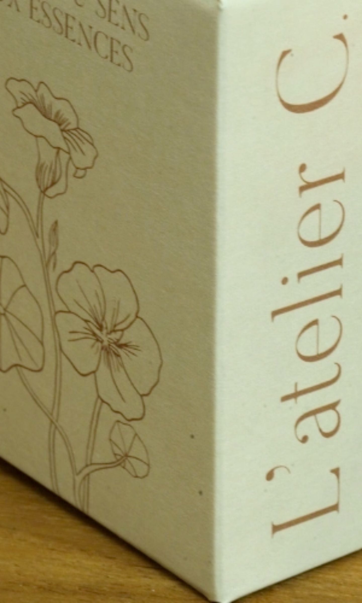 Bougie parfumée artisanale cire végétale Tonka lin - L'atelier C