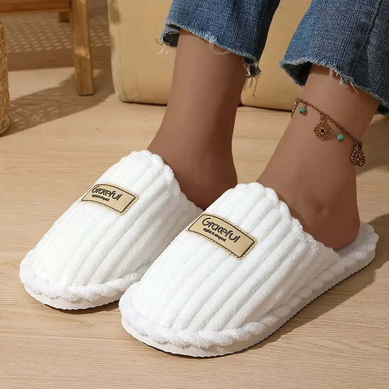Chaussons Élégants à Rayures Verticales pour Femmes
