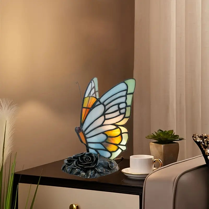 Lampe de Table Papillon en Verre Teinté – Éclat Art Déco