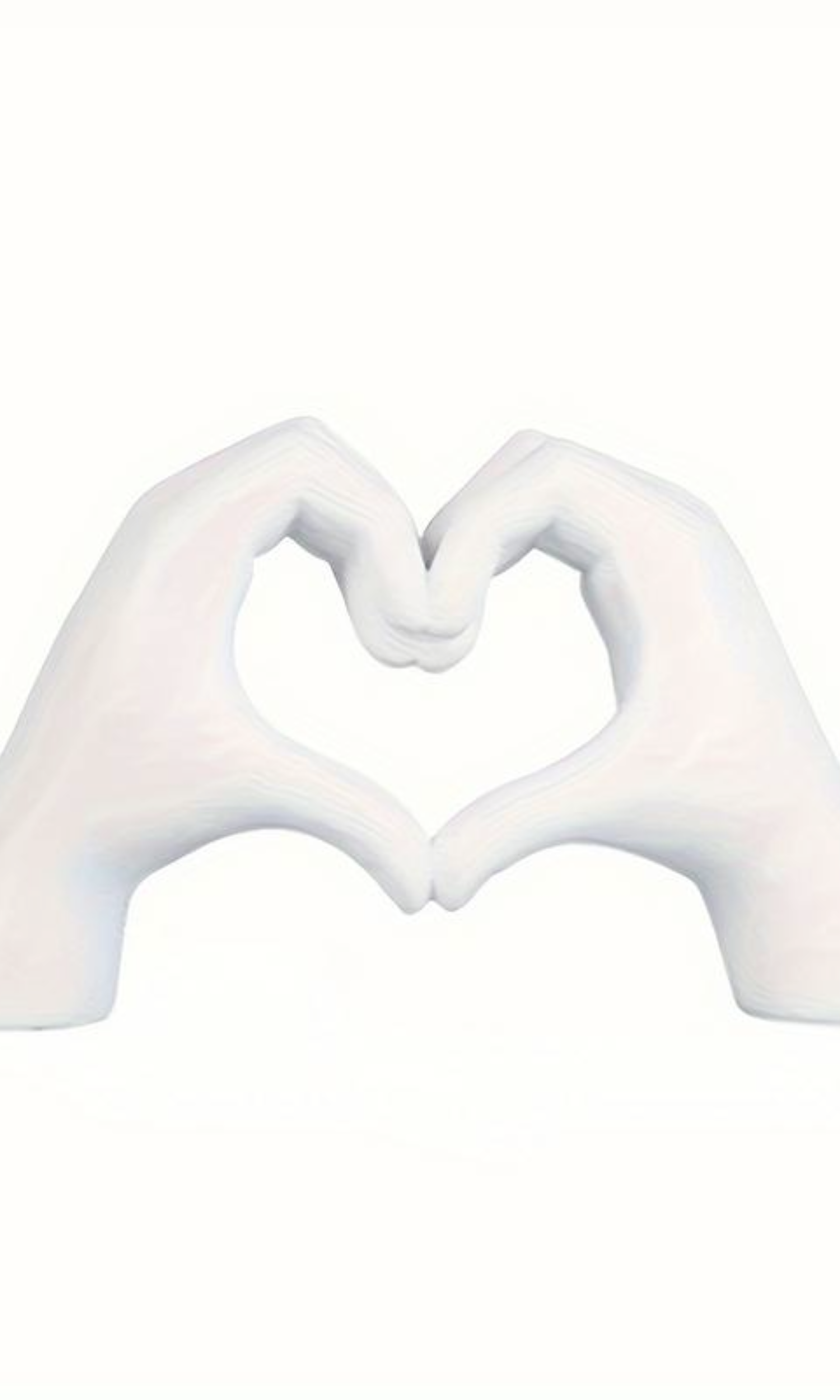 Sculpture en forme de cœur en résine