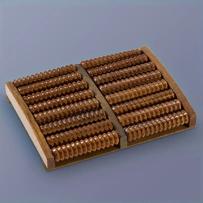 Rouleau de Massage des Pieds en Bois – Outil de Réflexologie à 8 Rangées