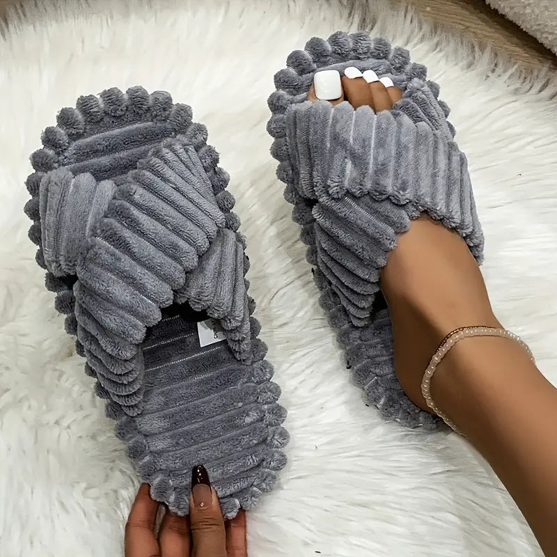 Pantoufles Chic Femme à Bandes Croisées – Doublure en Peluche