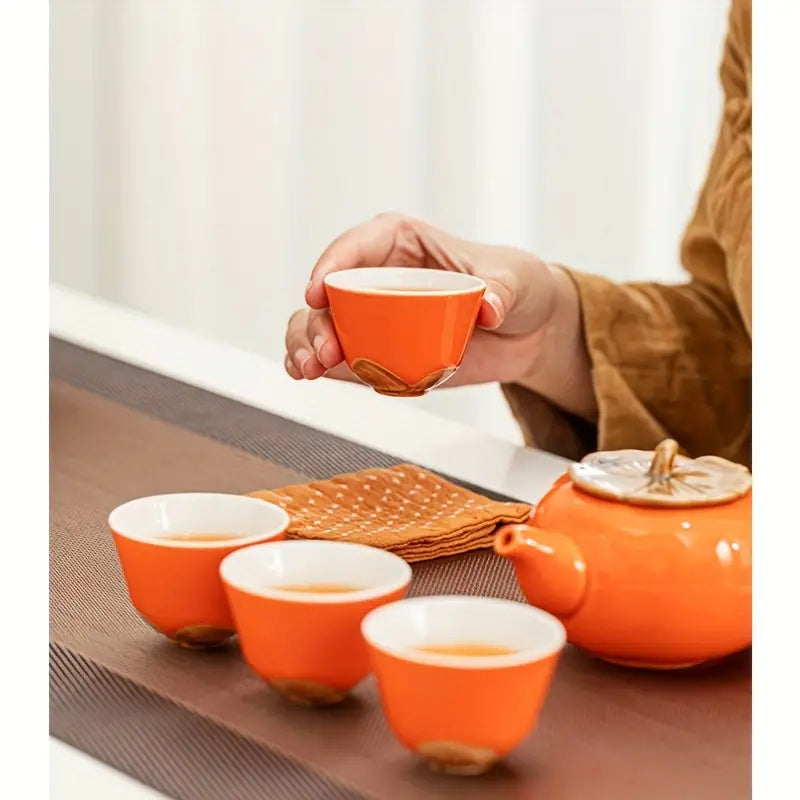 Service à Thé Tout Ruyi en Céramique – Élégance Kaki avec Coffret Cadeau