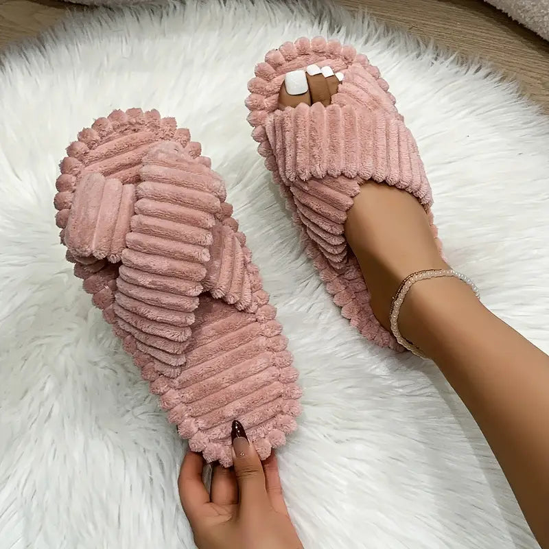 Pantoufles Chic Femme à Bandes Croisées – Doublure en Peluche