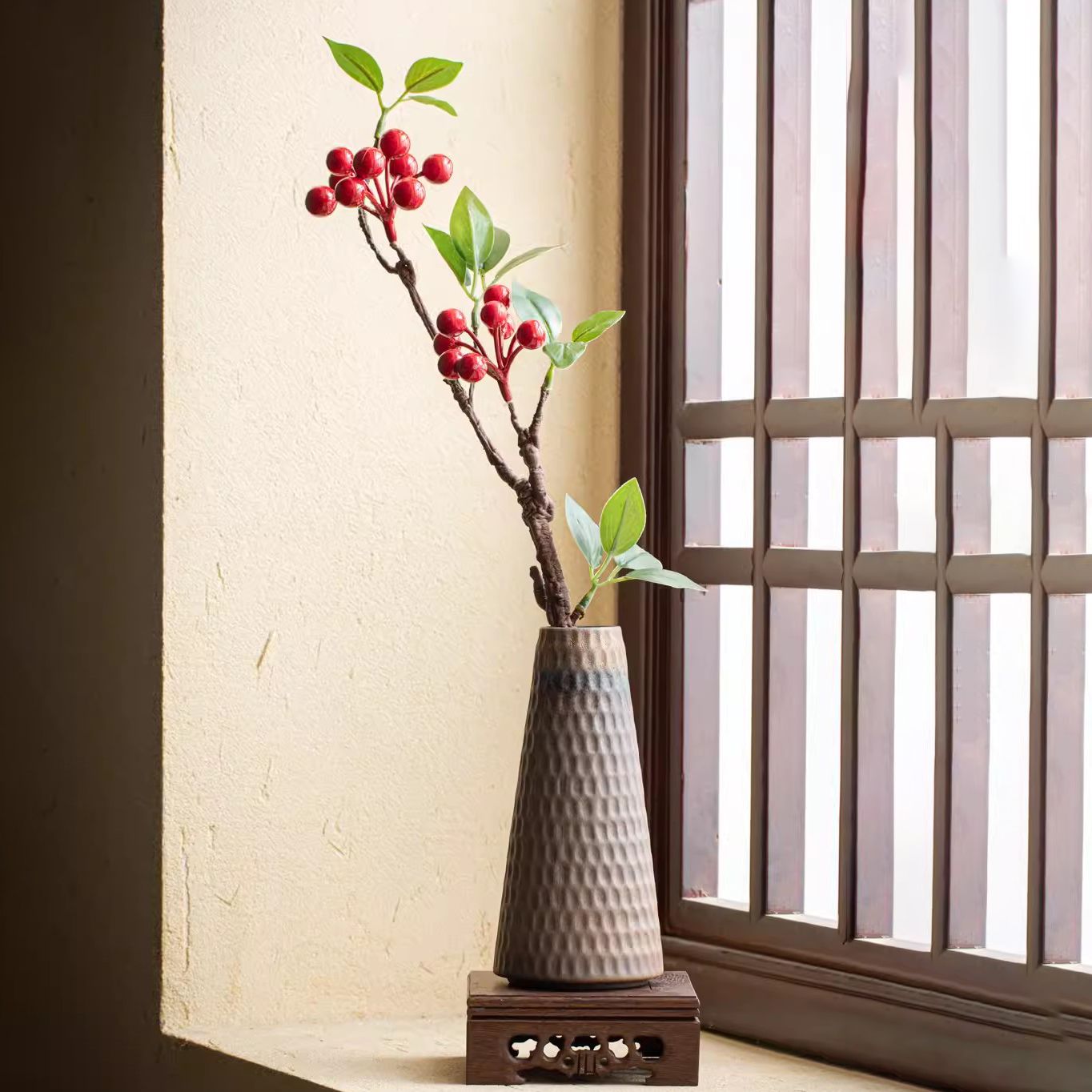 Vase à Fleur Hydroponique – L’élégance du passé