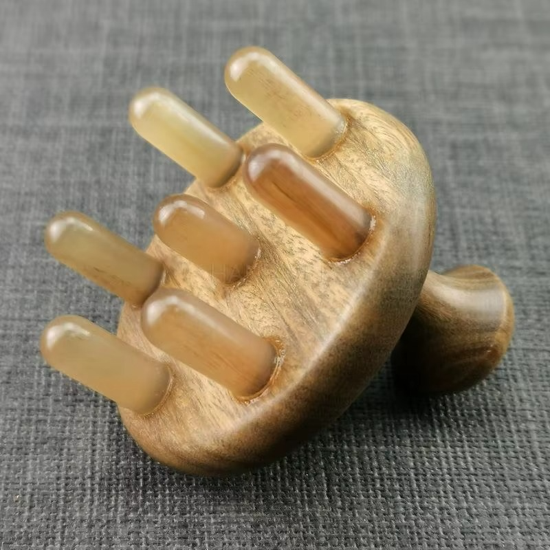 Peigne de Massage en Corne Naturelle – Brosse à Shampooing