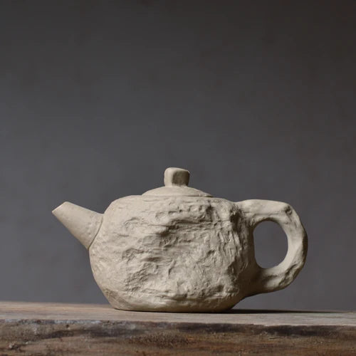 Imitation Stone Pottery Teapot – The Harmony of Tea and Nature