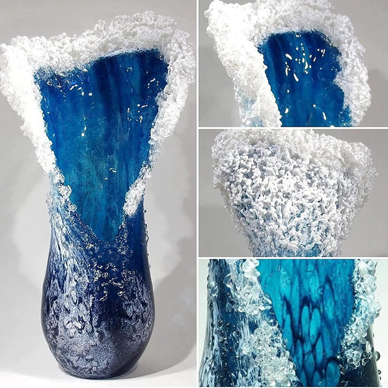 Vase Ondulé Bleu en Résine