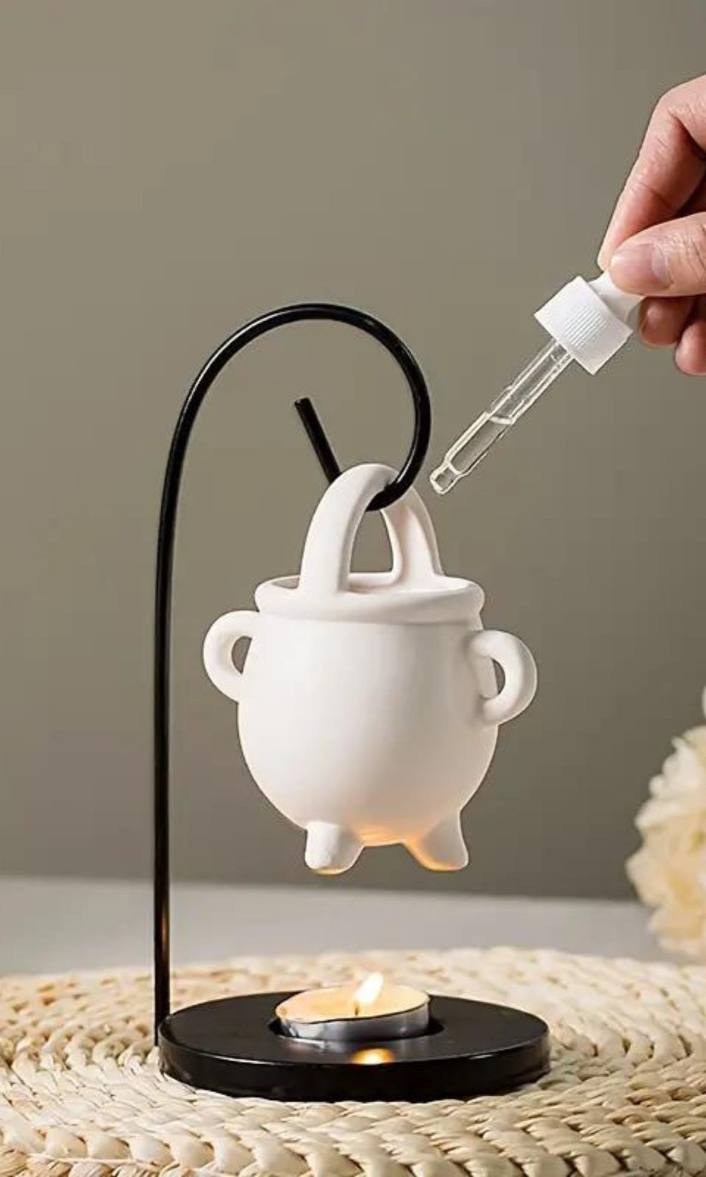 Ceramic Diffuser Stove for Essential Oils - A Fusion of Design and Well-Being