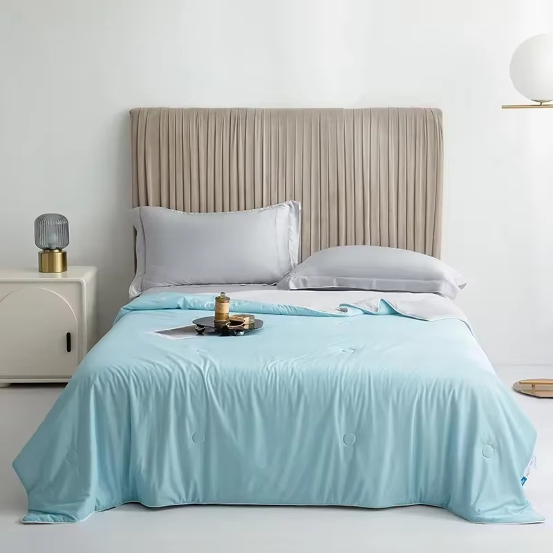 Couverture Rafraîchissante Luxe Été – Double Face Soie Glacée