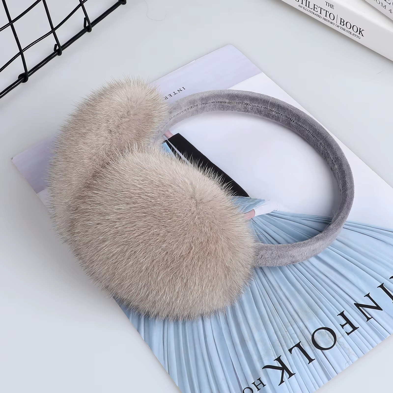 Cache-Oreilles style Vison