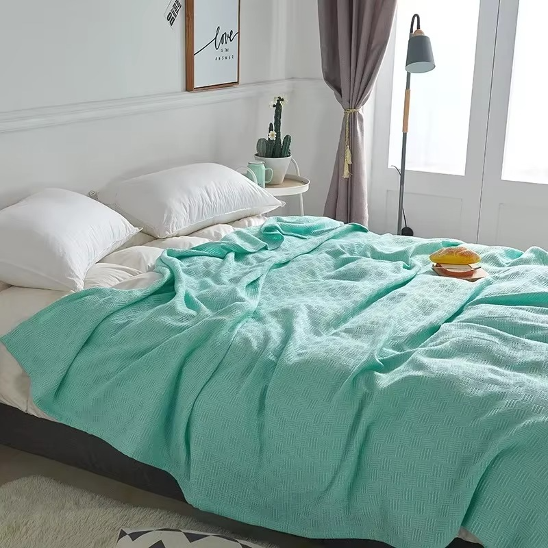 Couette d’Été en Pur Coton – Légère, Respirante et Naturelle
