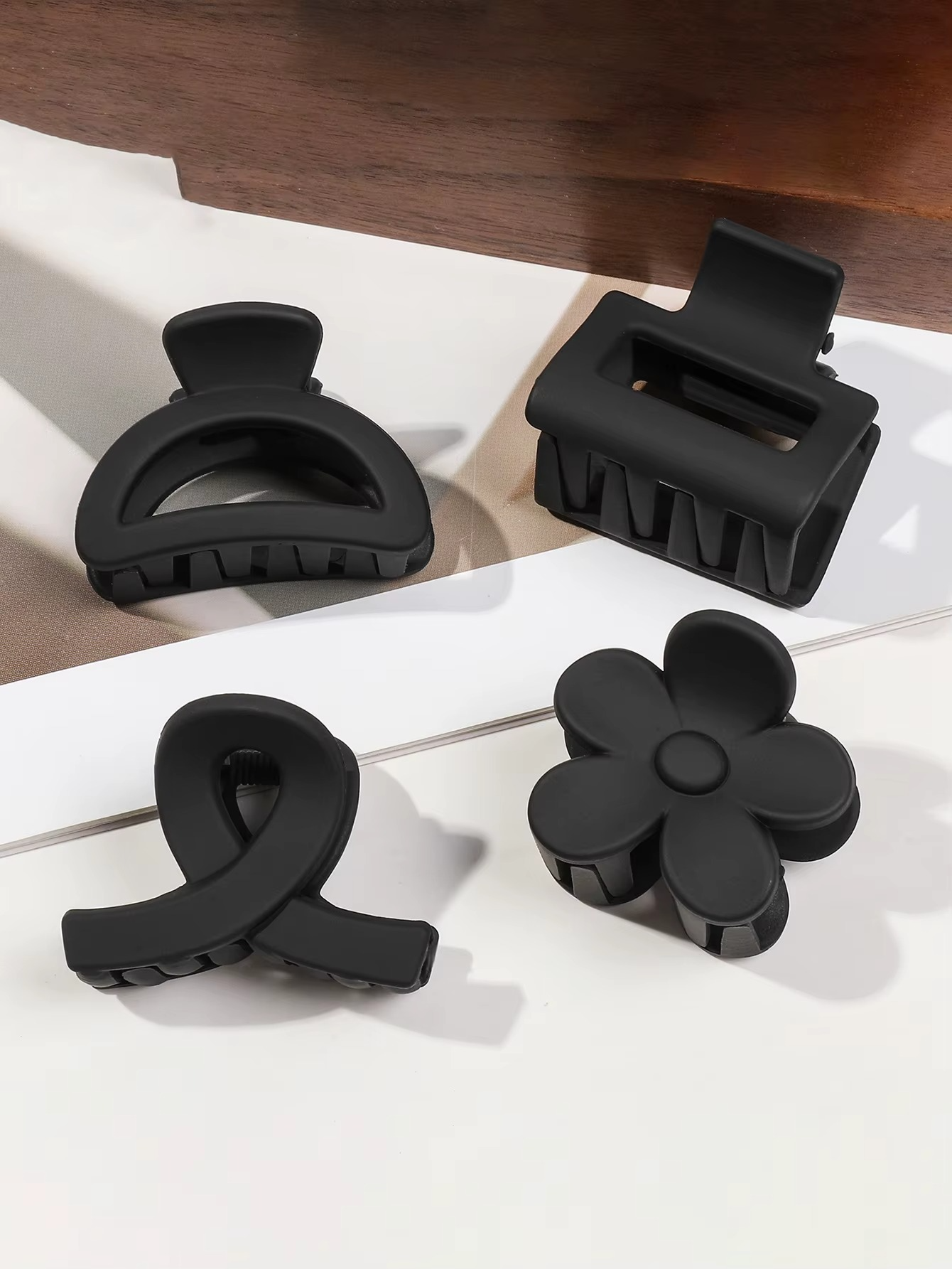Lot de 5 Petites Pinces à Cheveux Mates à Fleurs – Style Carré Antidérapant