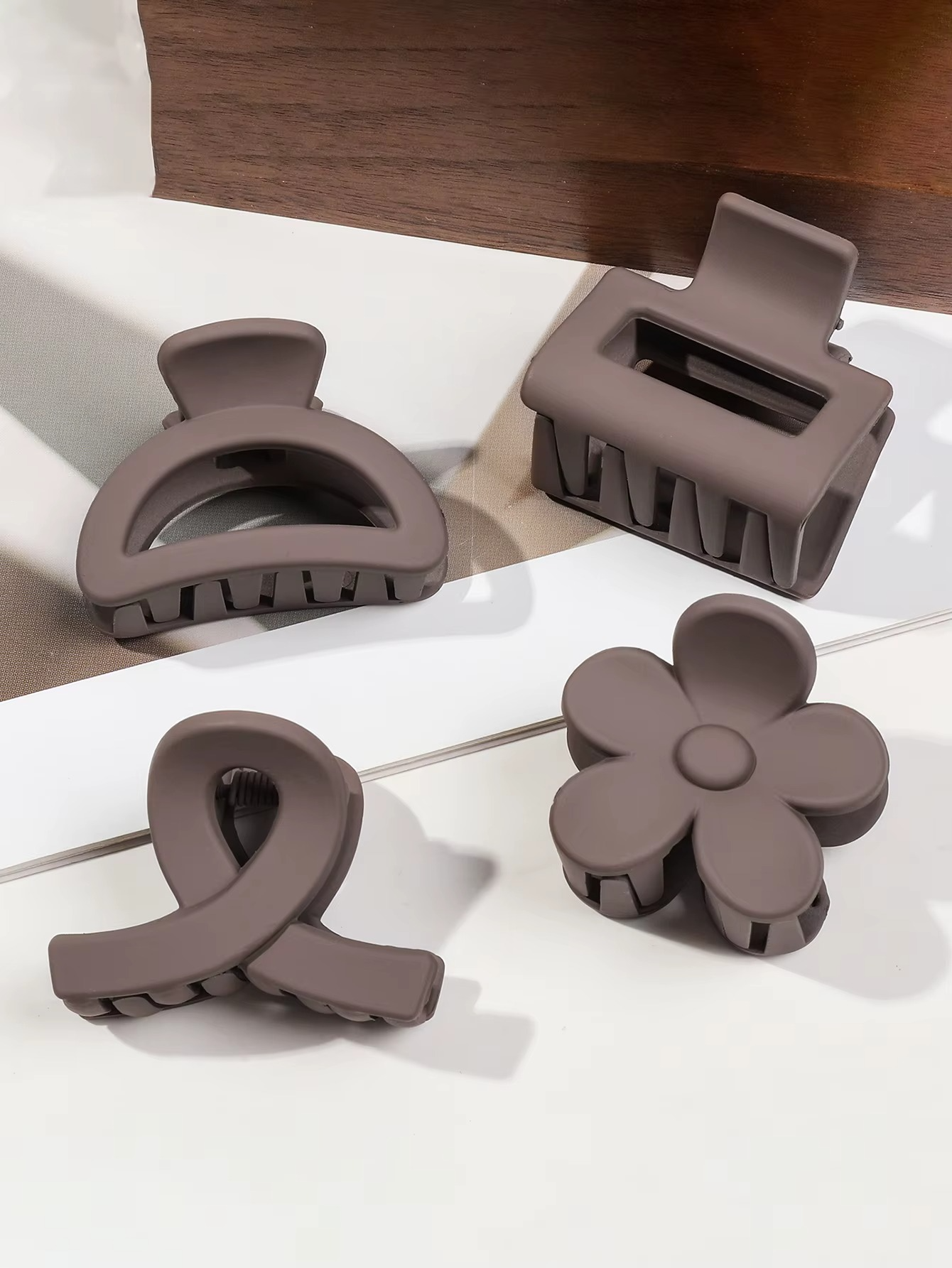 Lot de 5 Petites Pinces à Cheveux Mates à Fleurs – Style Carré Antidérapant
