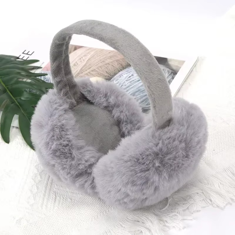 Cache-Oreilles Hiver Femme Doux et Chaud – Peluche Réglable et Pliable
