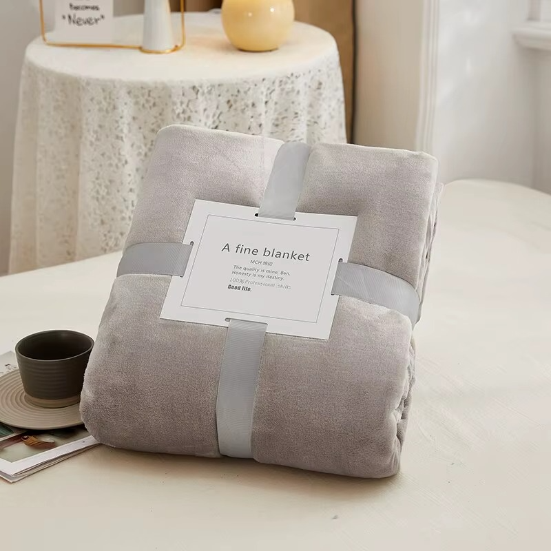 Couvre-lit Doux & Respirant en Tissu Doudou