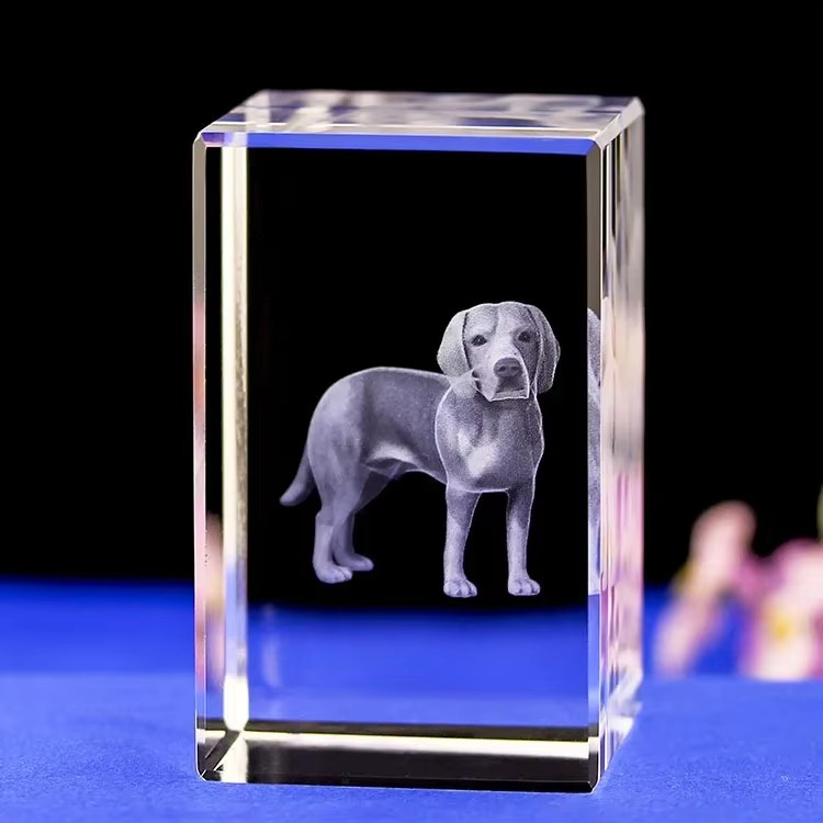 Mini Sculpture Animalière en Cristal 3D – L’élégance gravée dans la transparence