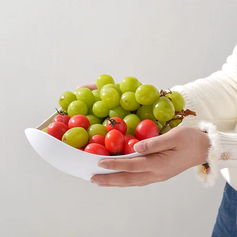 Assiette de Prestige en Plastique Imitation Bois – Élégance Naturelle