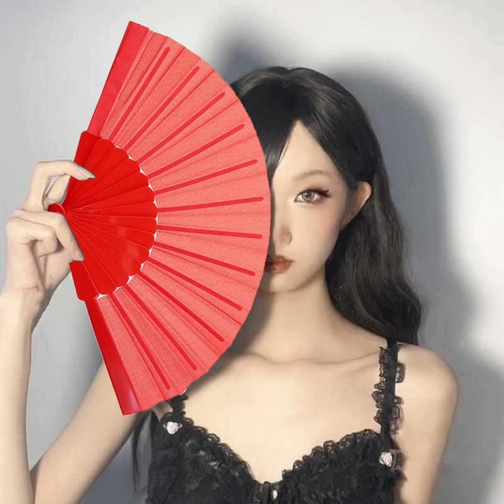 Éventail Pliable en Dentelle Florale