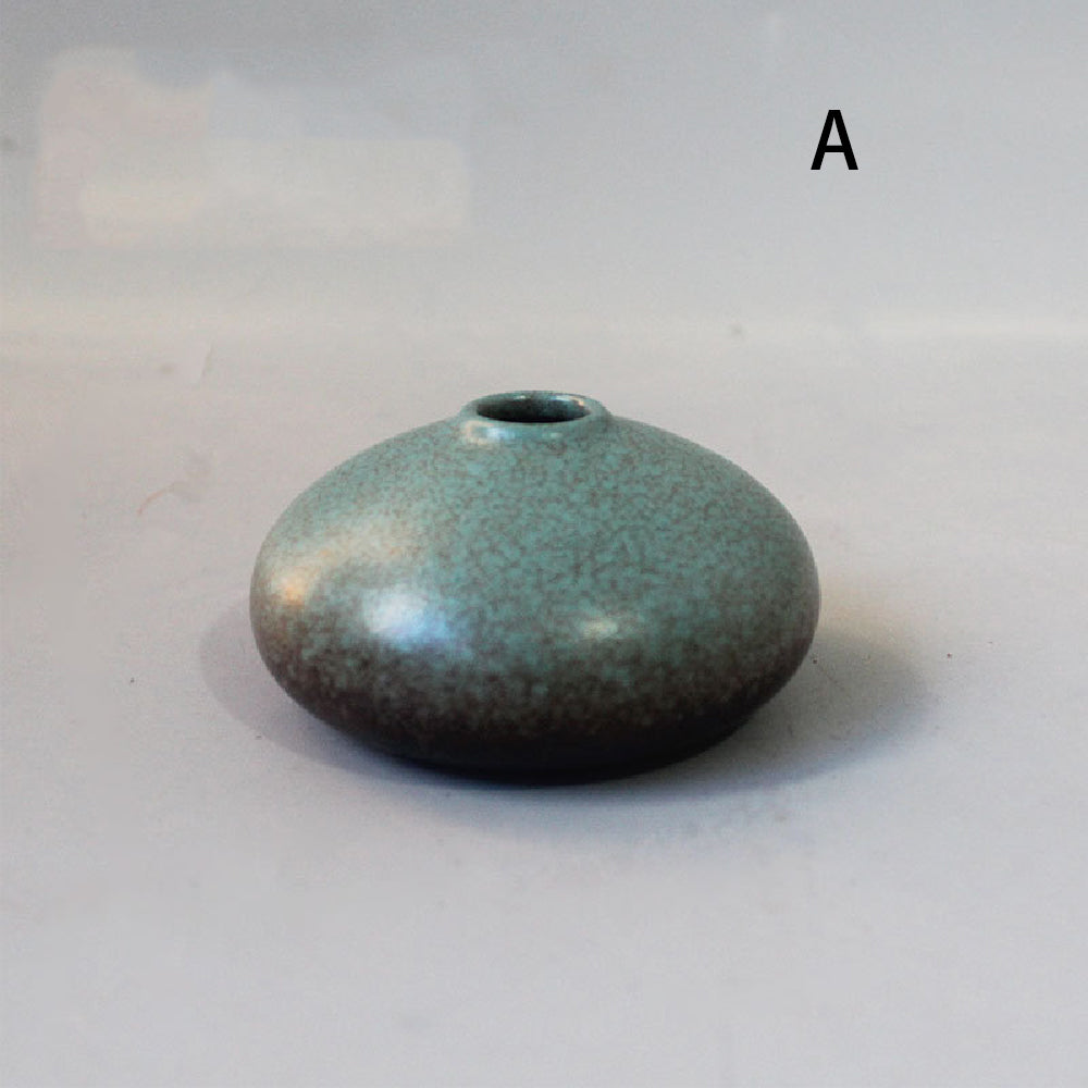 Imitation Stone Pottery Teapot – The Harmony of Tea and Nature