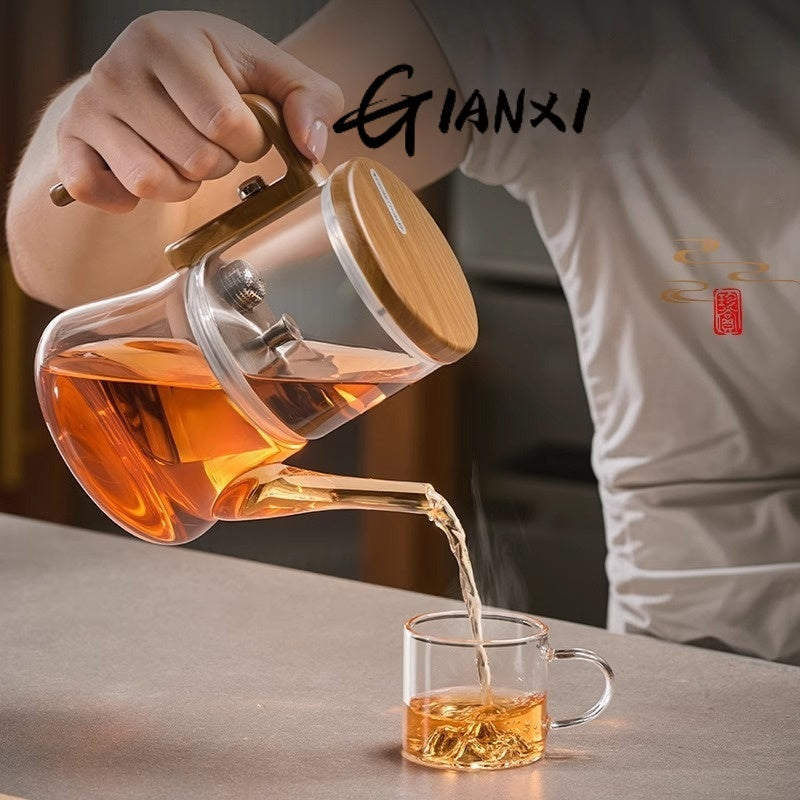 Floating Teapot with Magnetic Suction Cup: Innovation at the Service of the Art of Tea