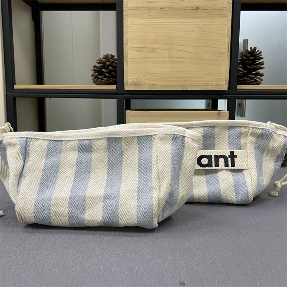 Trousse de Maquillage en Toile Rayée