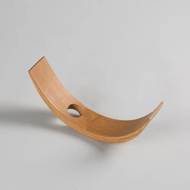 Porte-Bouteille de Vin Suspendu en Bois de Noyer & Bambou