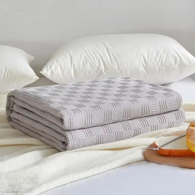 Couette d’Été en Pur Coton – Légère, Respirante et Naturelle