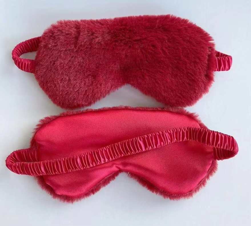Masque de Sommeil en Peluche Douce