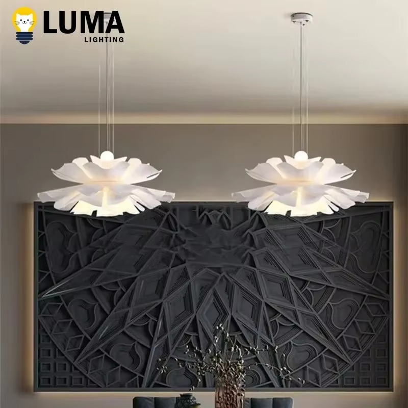 Lustre Moderne en Acrylique Crème – Éclosion Florale Lumineuse