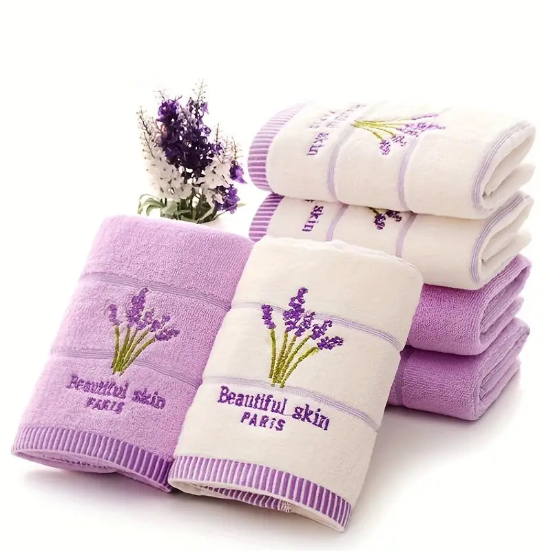 Lot de 2 Serviettes en Coton Lavande – Douces, Absorbantes et Élégantes