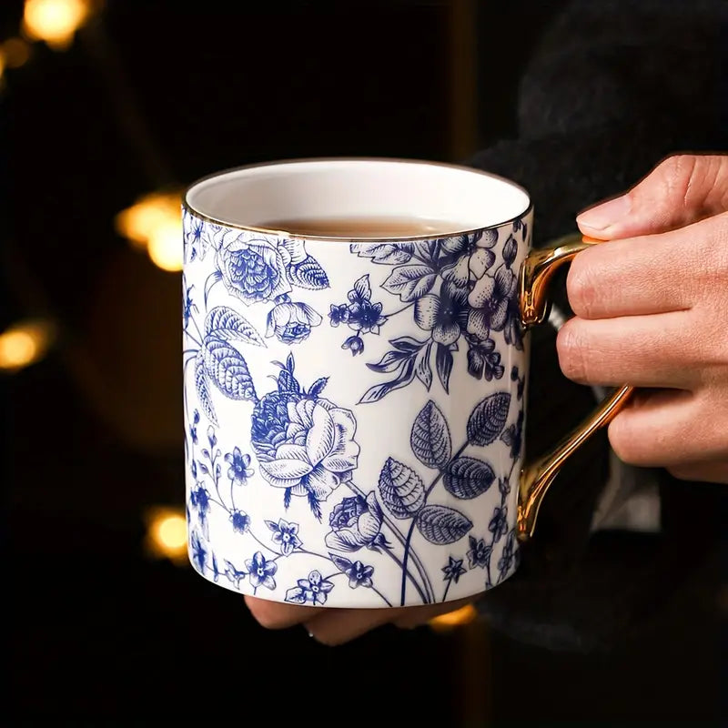Tasse à Café en Porcelaine Fine - Motif Floral Vintage