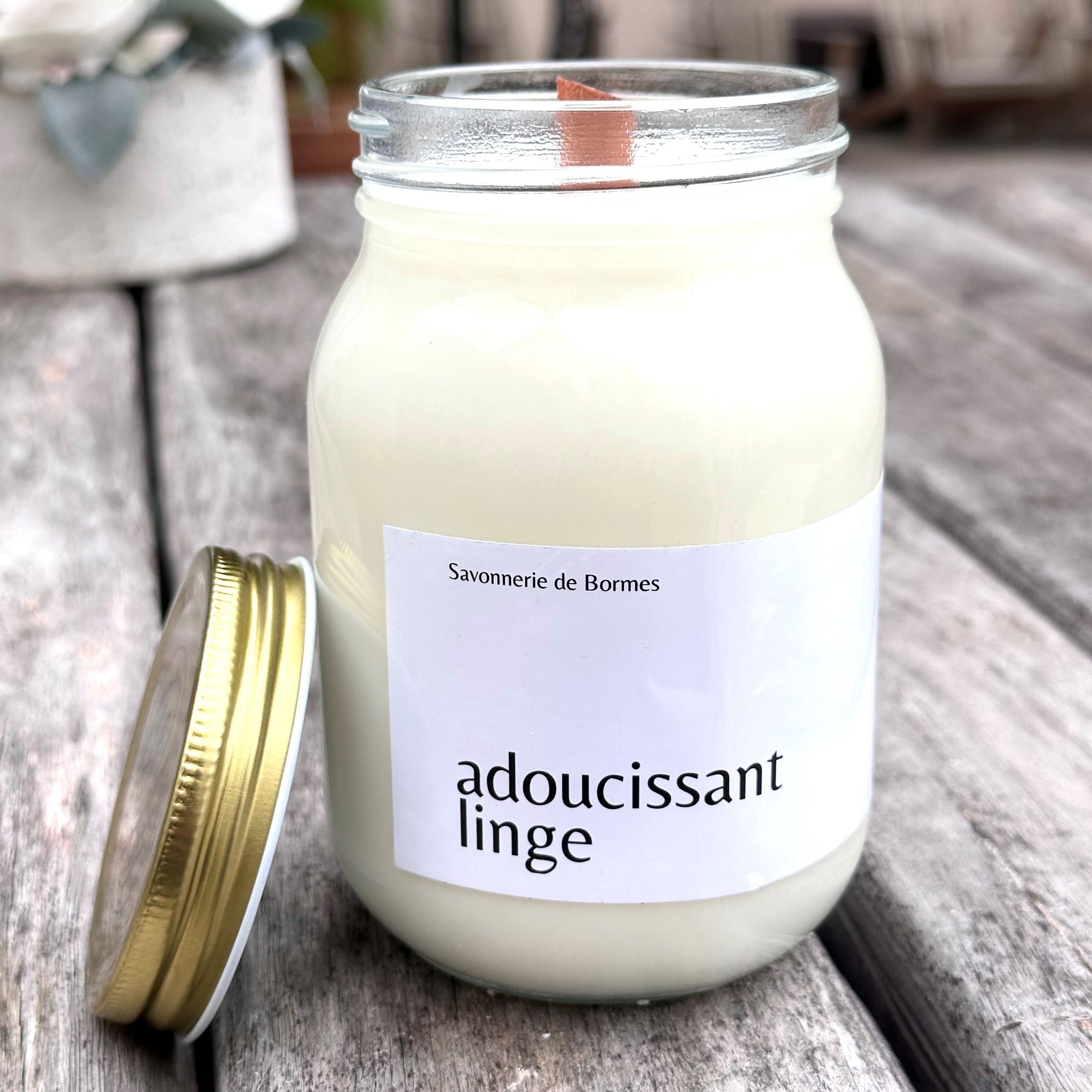 POT DE CIRE 400 G ADOUCISSANT LINGE - Savonnerie de Bormes