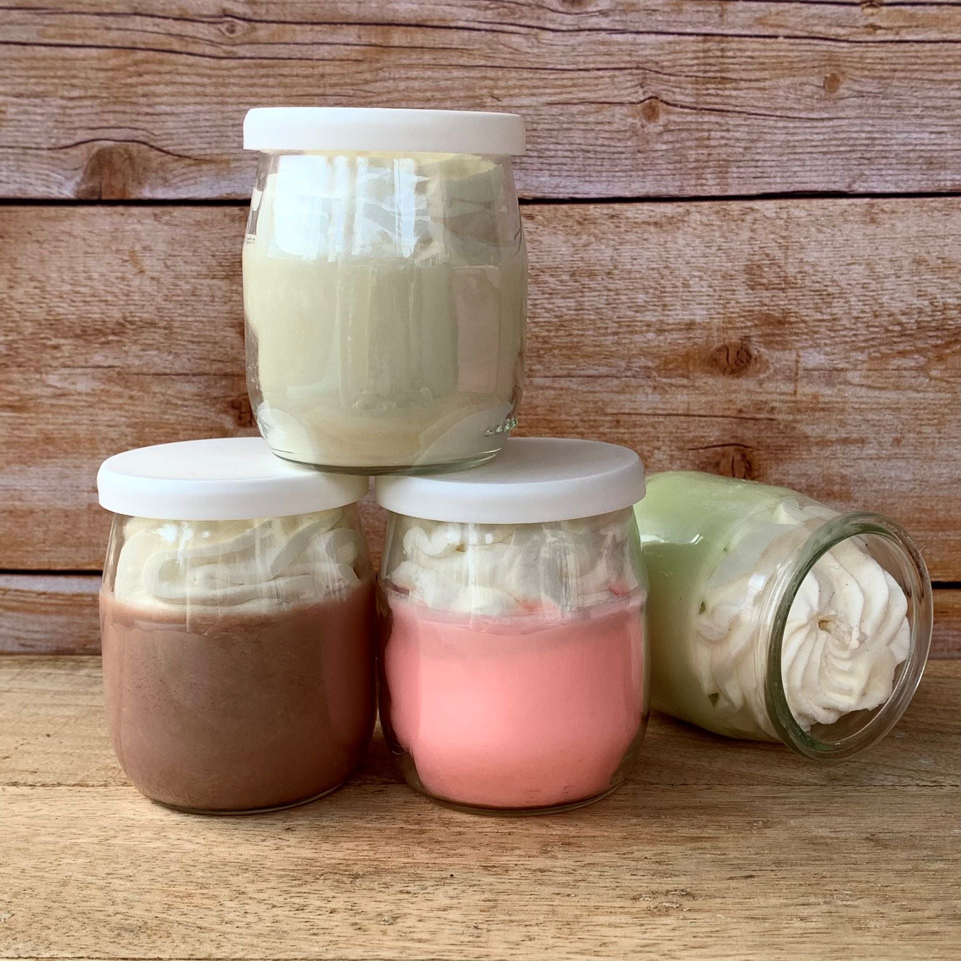 Yogurt candle 105 g - Gourmet candle