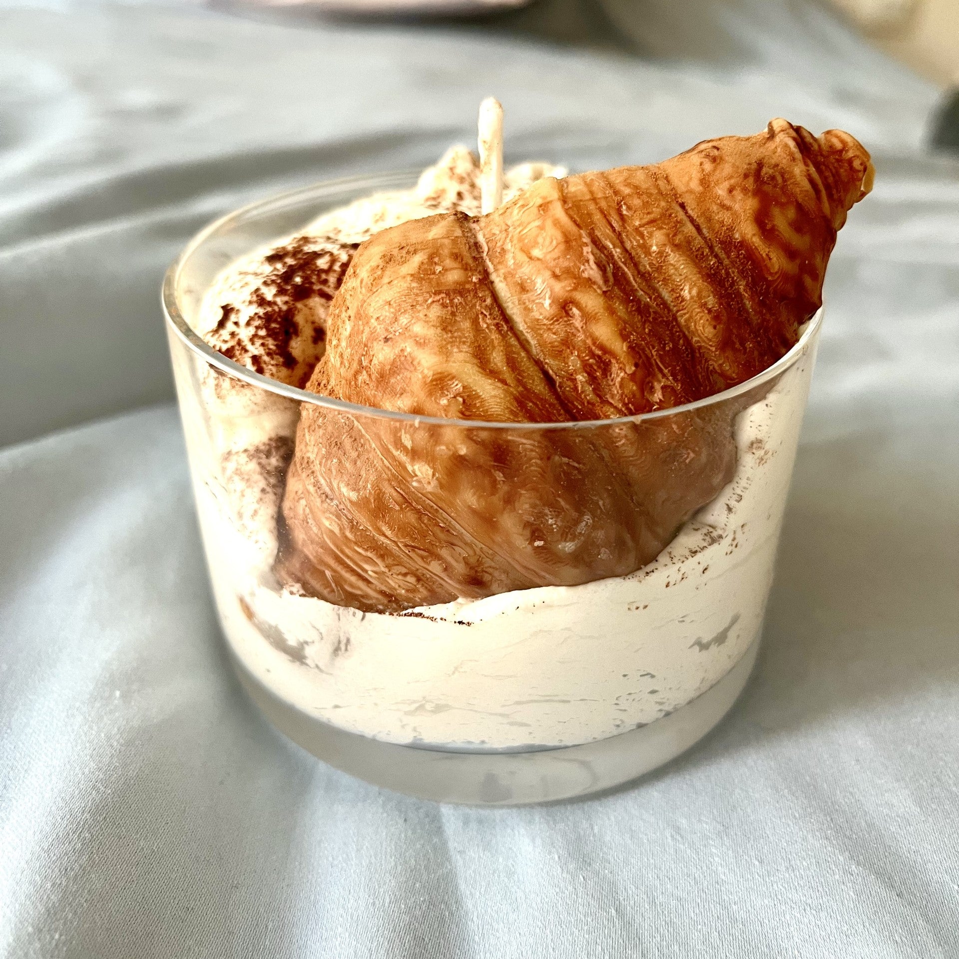 Sunday croissant glass candle 190 g Viennese pastry - Gourmet candle