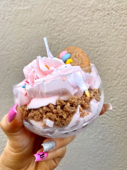 Chantilly glass candle 130 g Cotton candy cookie - Gourmet candle