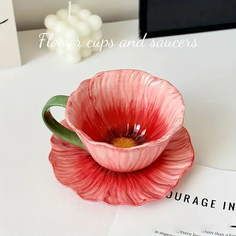 Ensemble Élégant Tasse à Café & Assiette Fleurie – Céramique