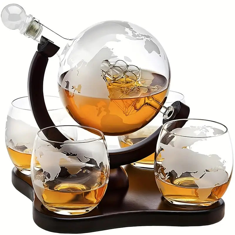 Ensemble de Carafe Globe avec 4 Verres Gravés